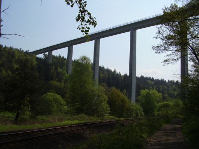 Schwarzbachbruecke_49_400