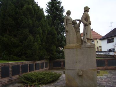 Denkmal_Friedhof_thw_2-400