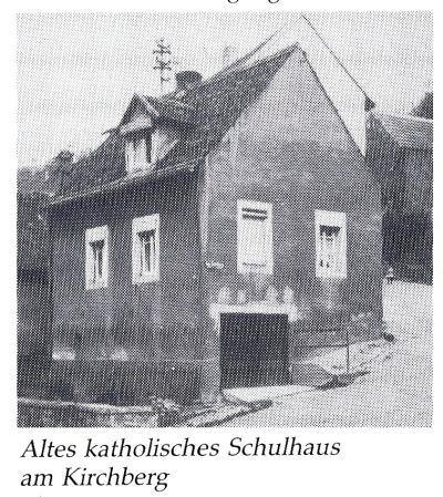 Altes_kath_Schulhaus_400