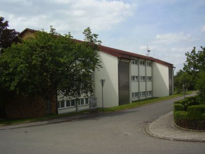 grundschule_rueckansicht_400